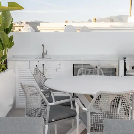 The Exquisite Townhouse In Aloha Gardens Marbella